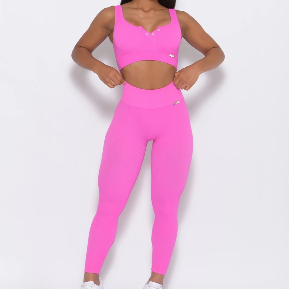 Bombshell sportswear inspired seamless set pink